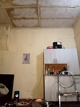 RFeltomWhitJ online show from 11.01.25