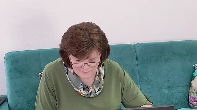 Snapshot of Sandra_Sunrise chatting on 02.28.26 Sandra Sunrise online show from 02.28.26