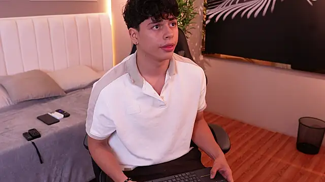 Ethan occonor online show from 10.21.25