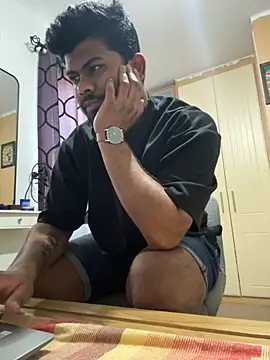 Snapshot of CrazyShashank chatting on 11.23.25 CrazyShashank online show from 11.23.25