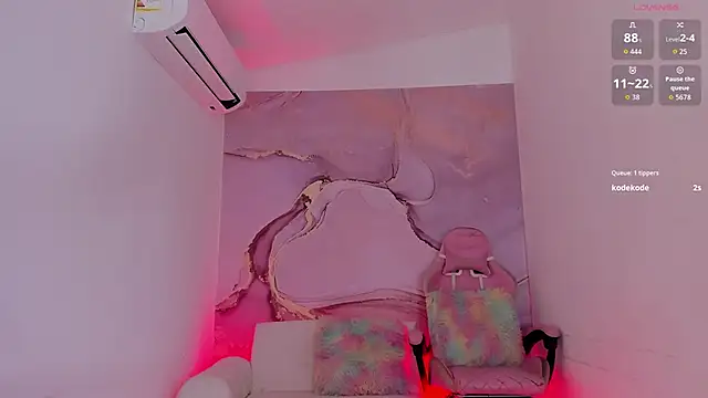 Maariangel online show from 09.12.25