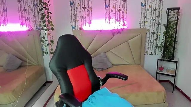 anna moon11 online show from 02.20.26