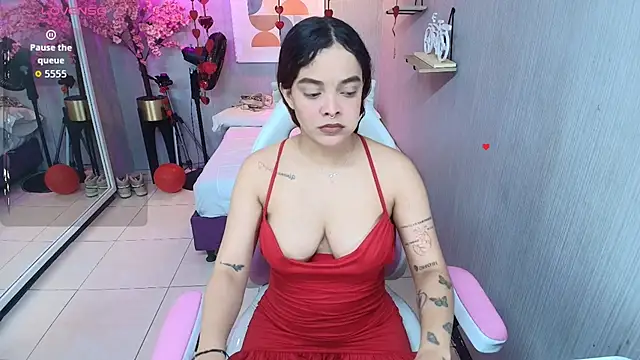 Maggy t18 online show from 02.15.26