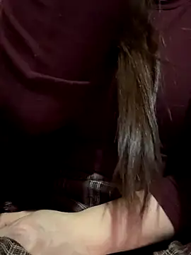 Snapshot of PhuongNhi21 chatting on 11.20.25 PhuongNhi21 online show from 11.20.25