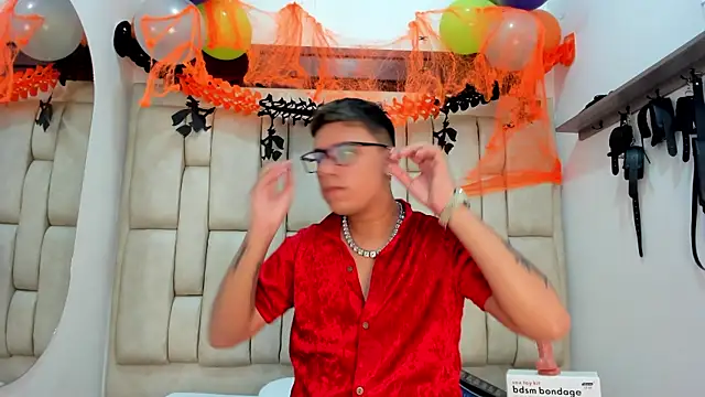 DavilANDkevin2 online show from 10.24.25