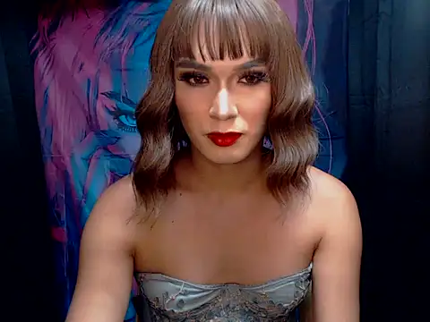 miss lolalops online show from 11.10.25