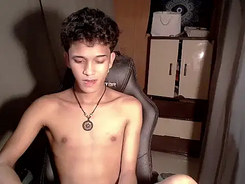 kenbigcockxx online show from 11.14.25