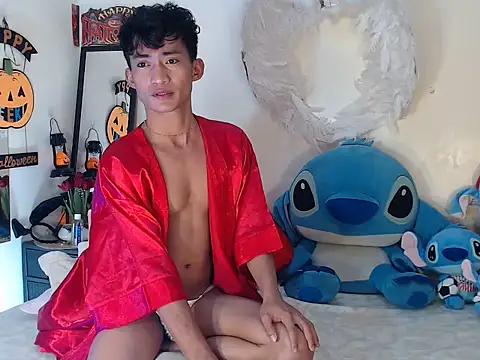 Snapshot of good_boy_in_bed chatting on 11.27.25 good boy in bed online show from 11.27.25