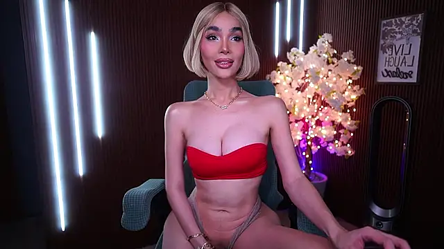 Snapshot of xxforyoureyesonlyxx chatting on 02.25.26 xxforyoureyesonlyxx online show from 02.25.26