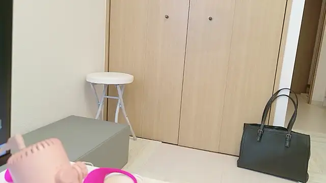 Snapshot of _JP_SARA chatting on 10.09.25 JP SARA online show from 10.09.25