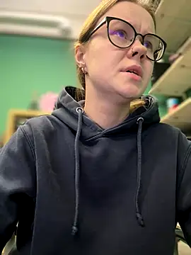  CherryBloom  online show from 09.29.25