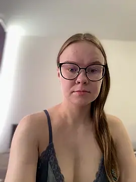  CherryBloom  online show from 04.19.26