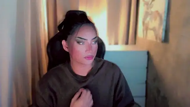 Snapshot of kaicromwell_ chatting on 09.17.25 kaicromwell online show from 09.17.25