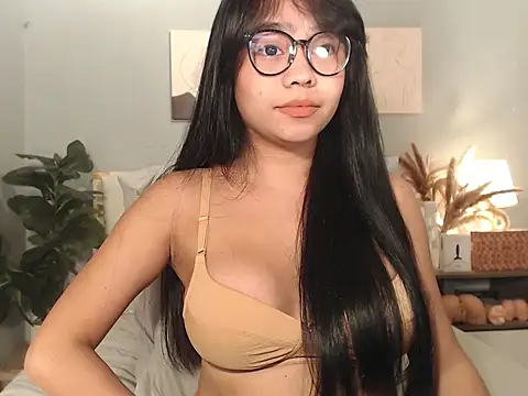 Snapshot of HotAsianGabby69 chatting on 07.10.26 HotAsianGabby69 online show from 07.10.26