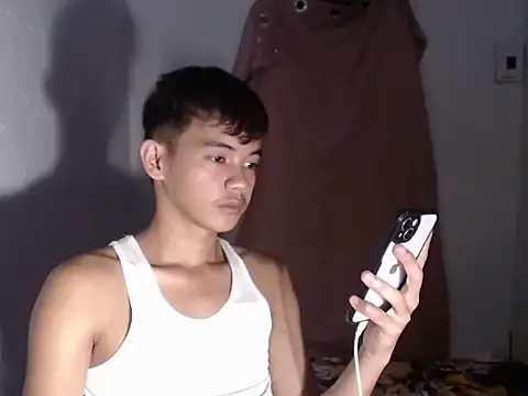 Snapshot of jaybot_jayxx chatting on 12.18.25 jaybot jayxx online show from 12.18.25