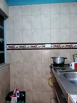 Snapshot of lunna_07 chatting on 11.08.25 lunna 07 online show from 11.08.25