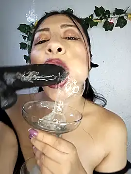 lunna 07 online show from 03.10.26