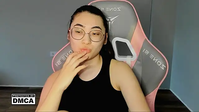 MeilideQian1 online show from 02.03.26