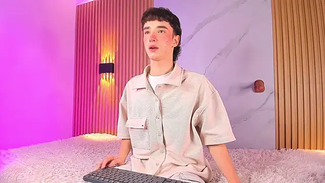 austin rouse online show from 10.16.25