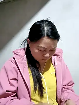 yoowwmr online show from 11.14.25