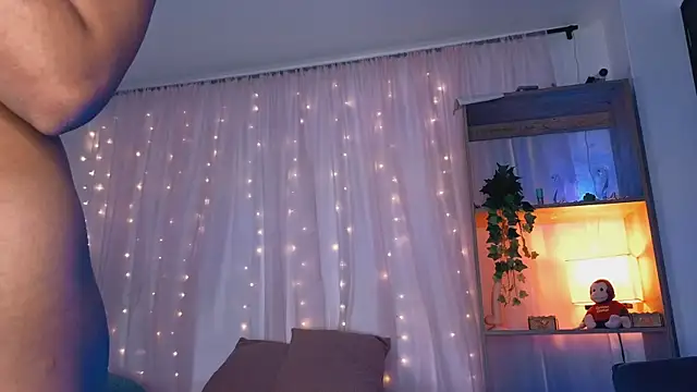 anitaglow online show from 10.15.25