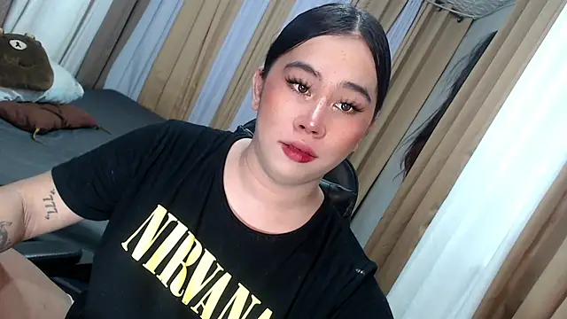 stacykush online show from 10.05.25