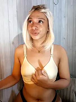 Lovely Daugs online show from 02.08.26