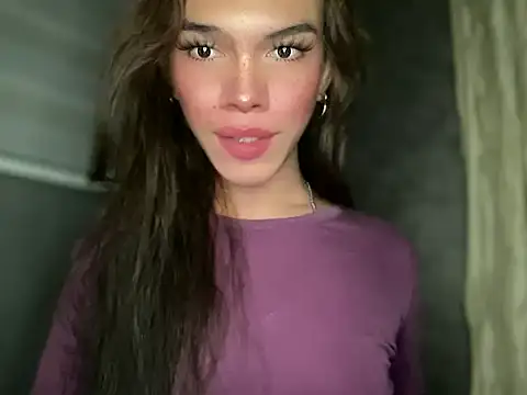 Snapshot of Misselliefayexxx chatting on 11.09.25 Misselliefayexxx online show from 11.09.25