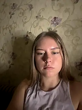 Tomyris yuki online show from 11.17.25