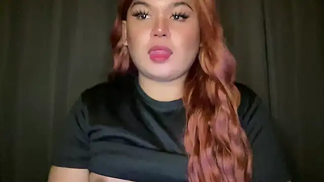 Snapshot of RedHead_Thalia chatting on 09.25.25 RedHead Thalia online show from 09.25.25