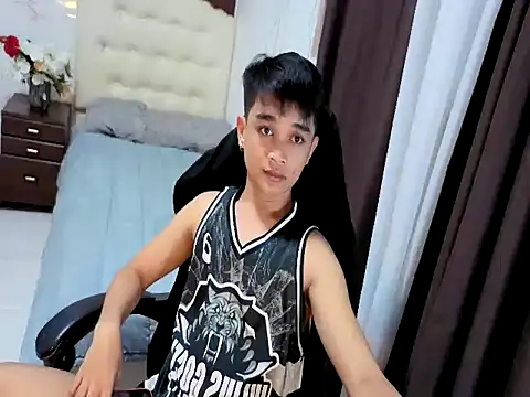 sexysam14 online show from 10.29.25