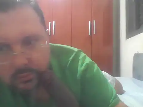 Luised80 online show from 04.13.26