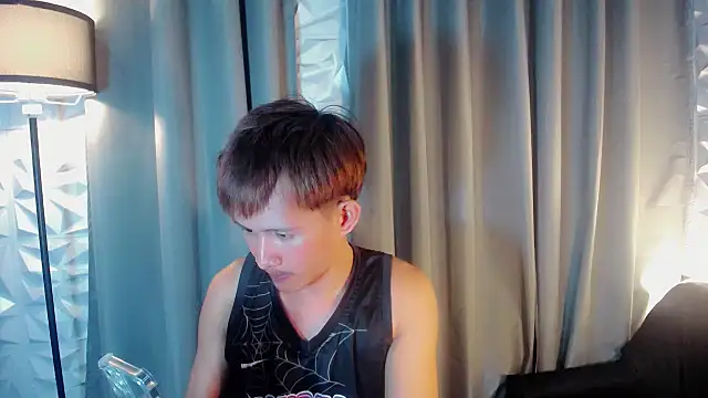 Snapshot of prince_elaijah chatting on 10.14.25 prince elaijah online show from 10.14.25