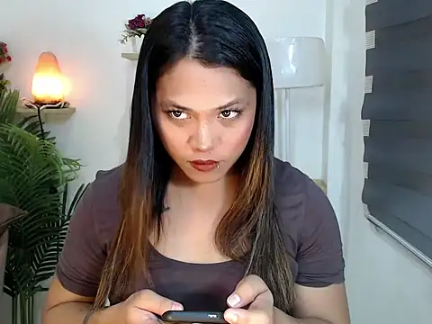 scarlett brownx69 online show from 04.22.26