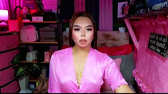 MoniqueCeleste online show from 10.31.25