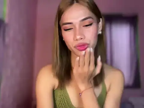 Snapshot of Lovelynikki03 chatting on 06.27.26 Lovelynikki03 online show from 06.27.26
