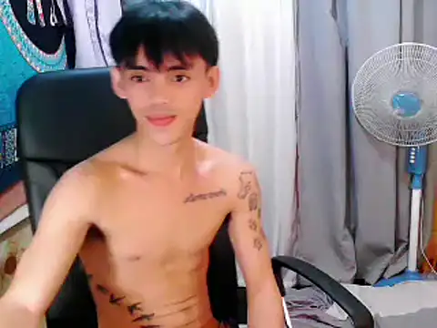 urhunky boy online show from 10.06.25