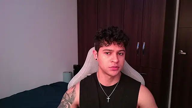 domsantiago  online show from 10.12.25