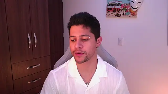 domsantiago  online show from 11.20.25