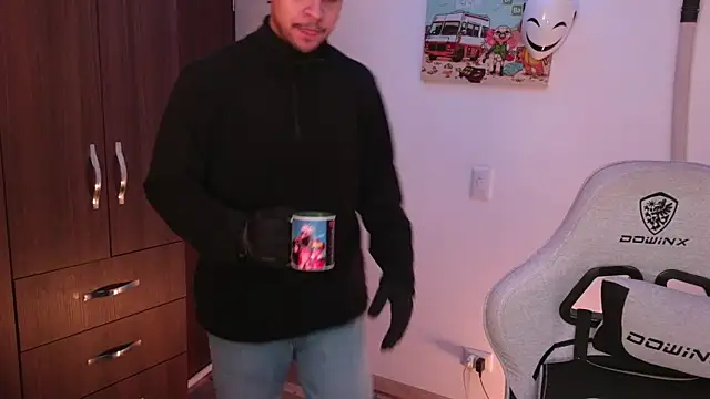 domsantiago  online show from 12.14.25