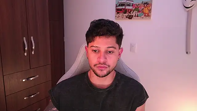 domsantiago  online show from 12.22.25