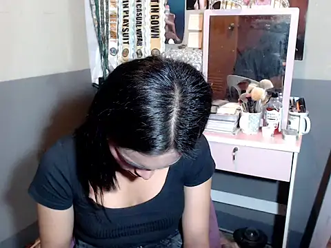 miya khali online show from 10.28.25