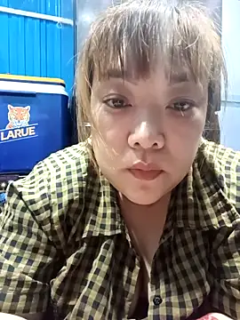 Snapshot of Cindy237st chatting on 11.26.25 Cindy237st online show from 11.26.25