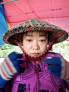 Snapshot of Cindy237st chatting on 12.02.25 Cindy237st online show from 12.02.25