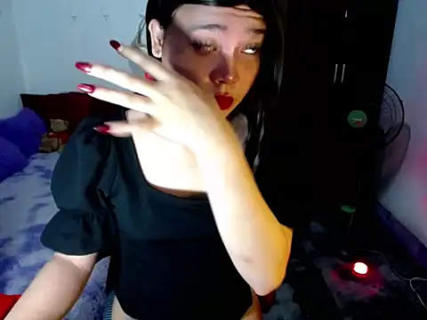 Snapshot of Urassiansweetcummer chatting on 06.23.26 Urassiansweetcummer online show from 06.23.26
