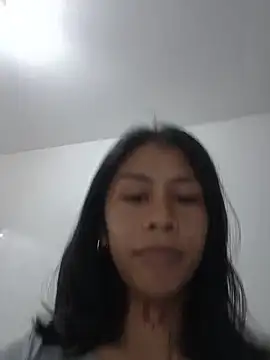 Snapshot of bebe_lahermosa chatting on 06.22.26 bebe lahermosa online show from 06.22.26