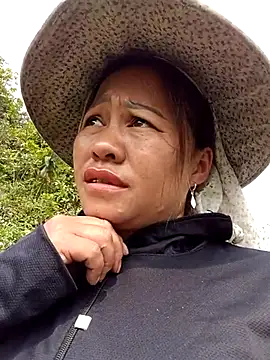 Snapshot of Phiphi135 chatting on 04.04.26 Phiphi135 online show from 04.04.26