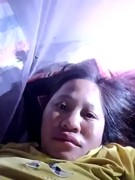 Snapshot of Phiphi135 chatting on 04.05.26 Phiphi135 online show from 04.05.26