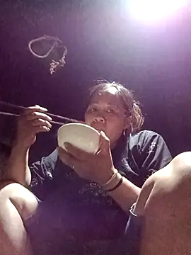 Snapshot of Phiphi135 chatting on 04.06.26 Phiphi135 online show from 04.06.26