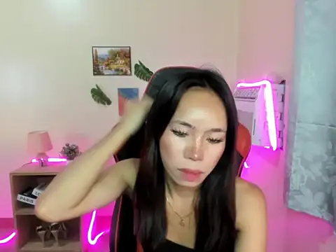 Snapshot of Shindoll chatting on 11.10.25 Shindoll online show from 11.10.25